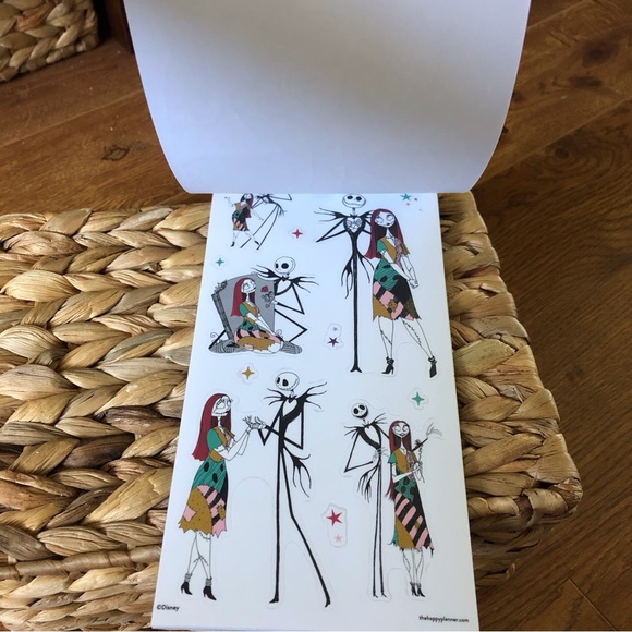 Happy Planner: Nightmare Before Christmas Sticker book - Picture 5 of 8